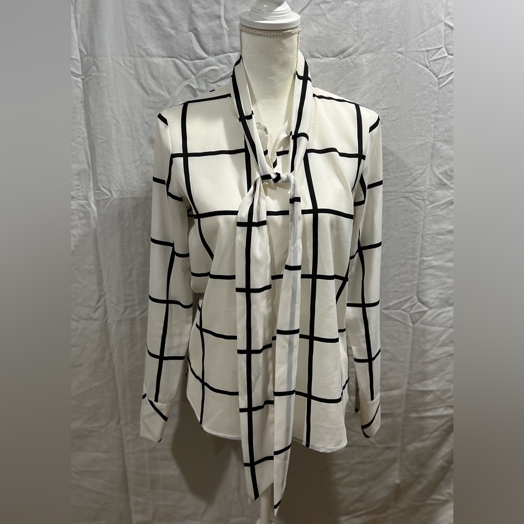 Roberto Verino Womens White And Black Grid Pattern Top